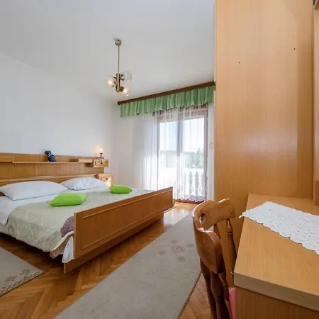 Guest house Ante 3*
